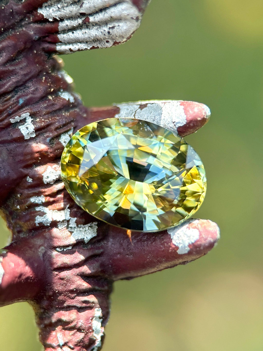 5.06CT Sapphire: Yellow Blue Parti Precision Custom Oval Mix Cut