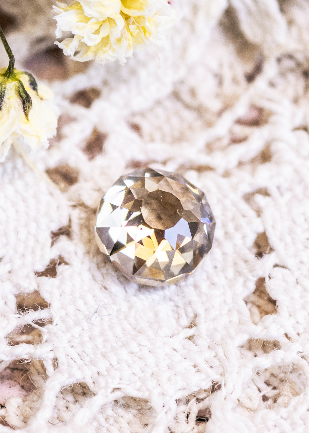 1.05CT Diamond: VVS1 Champagne C4 Round Mughal Cut