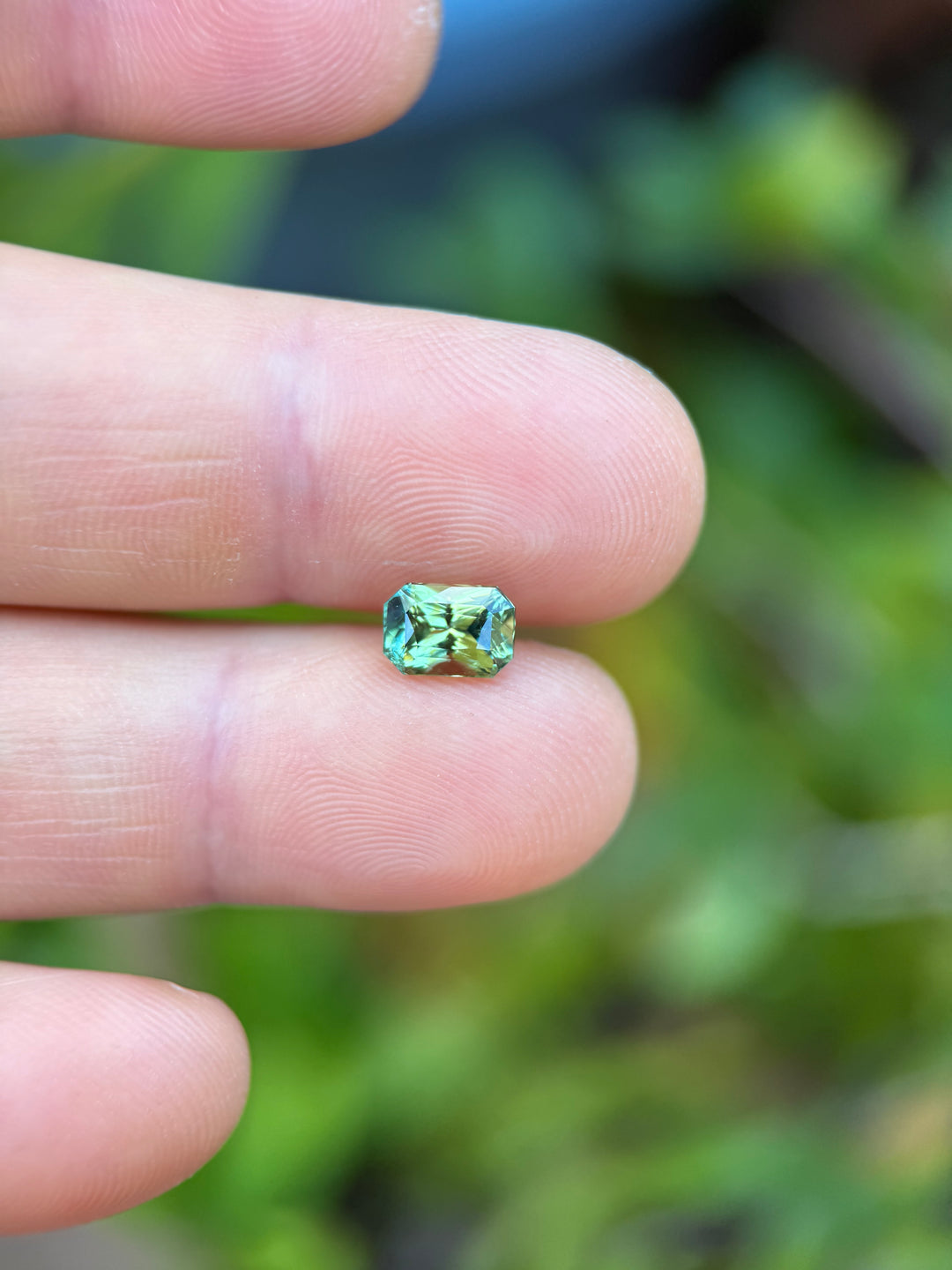 2.01CT Sapphire: Yellow Teal Blue Green Parti Precision Octagon Radiant Cut