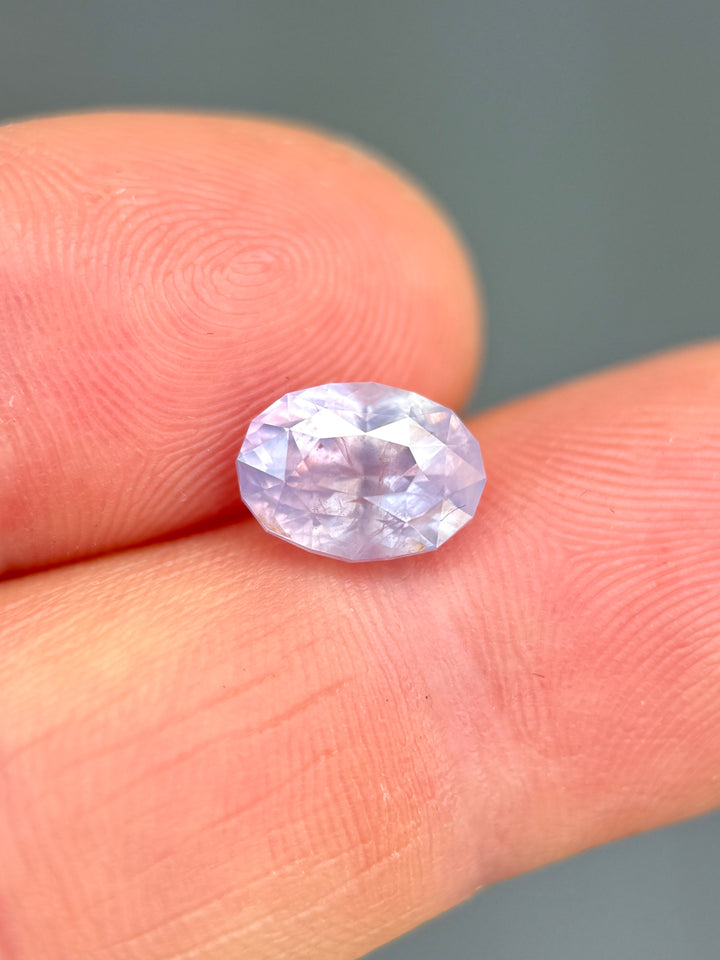 3.49CT Sapphire: Opalescent Pink Violet Precision Oval Mix Cut