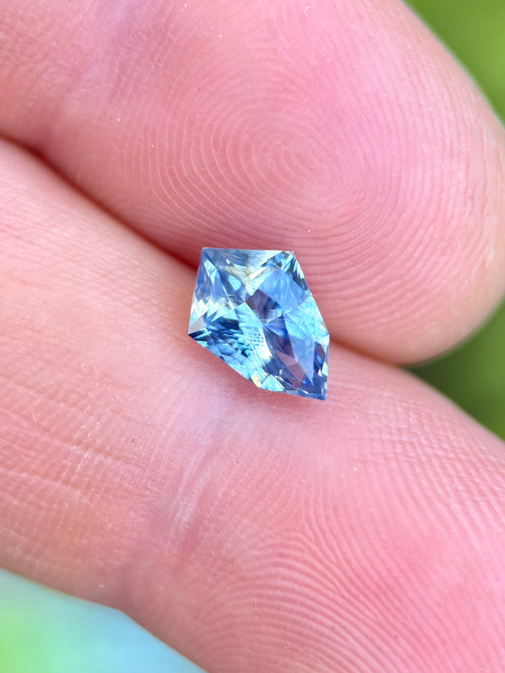 2.05CT Sapphire: Opalescent Gradient White Blue Parti Precision Custom Shield Mixed Cut