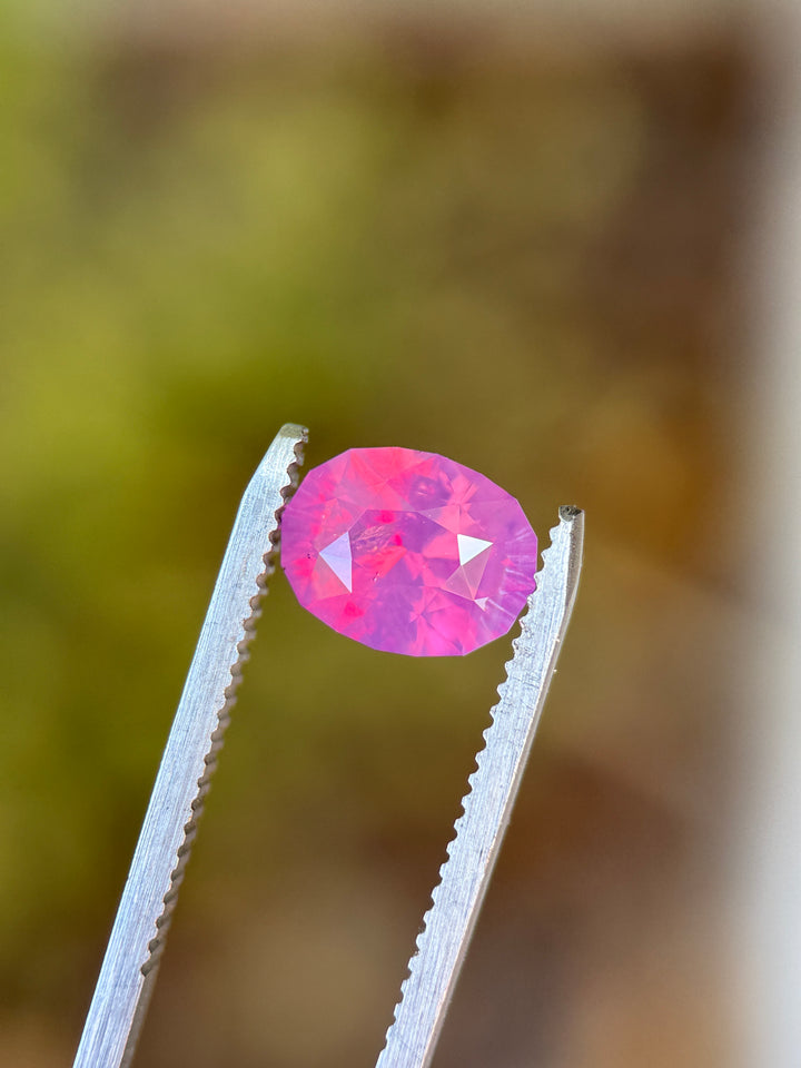3.40CT Sapphire: Opalescent Vivid Purplish Red Pink Precision Custom Oval Brilliant Cut