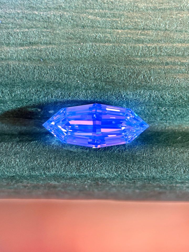 1.01CT Diamond: VS1 M Antique Style Marquise Step Cut