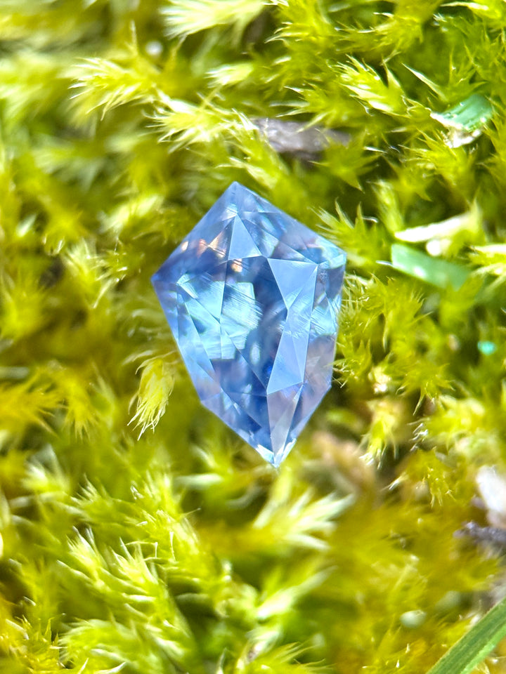 2.05CT Sapphire: Opalescent Gradient White Blue Parti Precision Custom Shield Mixed Cut