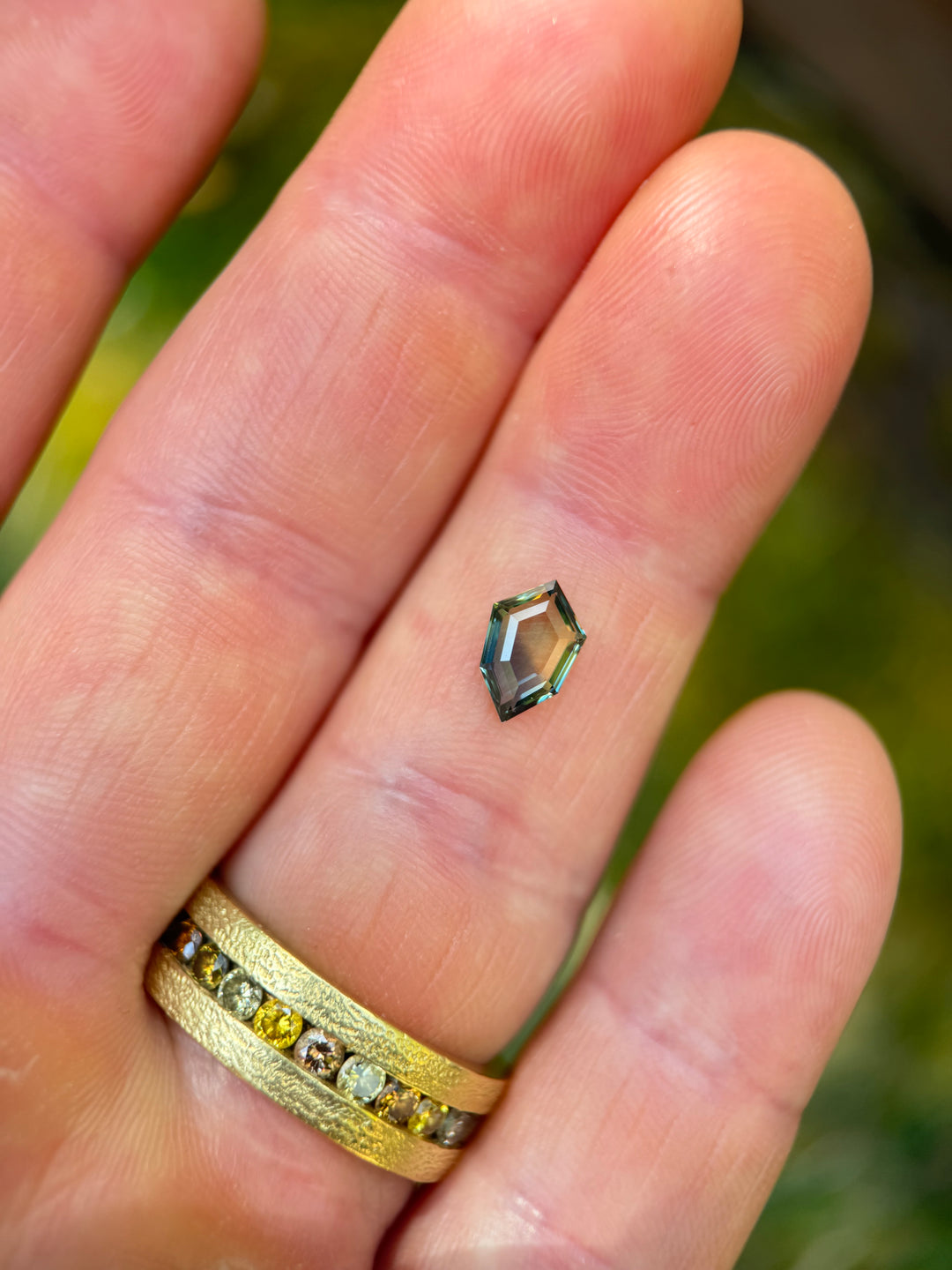 1.13CT Sapphire: Yellow Teal Blue Green Parti Precision Shield Portrait Cut