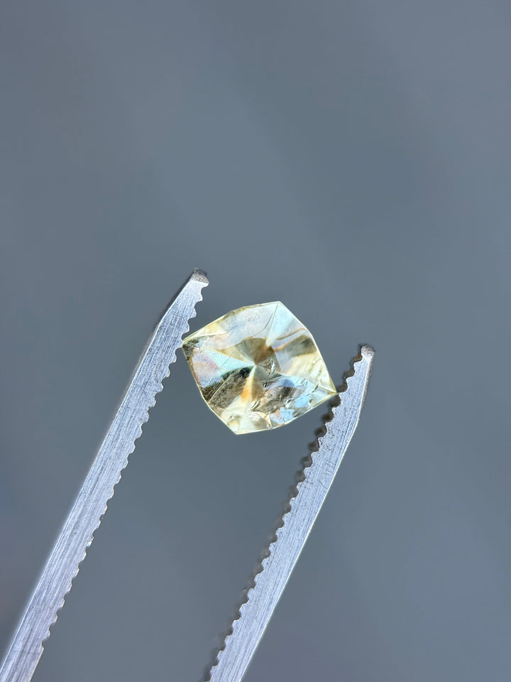 1.22CT Sapphire: Earthy Yellow Teal Green Custom Kite-Rhombus Mixed Cut