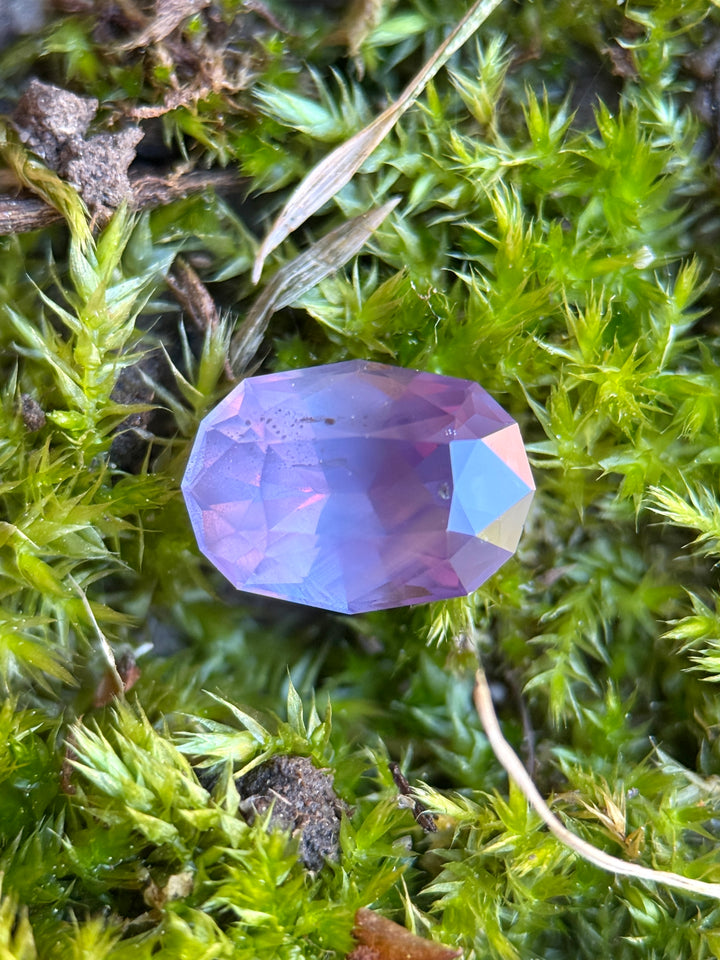 2.75CT Sapphire: Opalescent Purple Precision Custom Geometric Oval Brilliant Cut