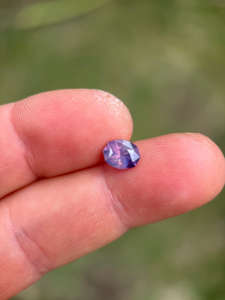 1.49CT Sapphire: Peach Pink Violet Purple Parti Precision Geo Oval Brilliant Cut