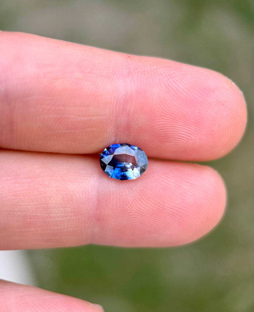 1.65CT Sapphire: Denim Blue Colorless Parti Precision Oval Mix Cut