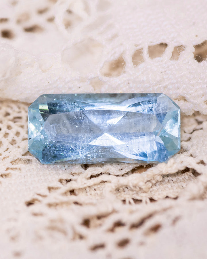 5.04CT Aquamarine: Mint Blue Custom Radiant Cut