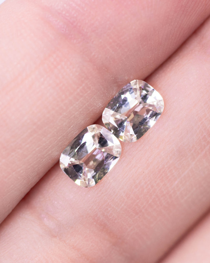 0.92CTW Matched Diamond Pair: S-T VS1 Antique Old Mine Cut Cushion