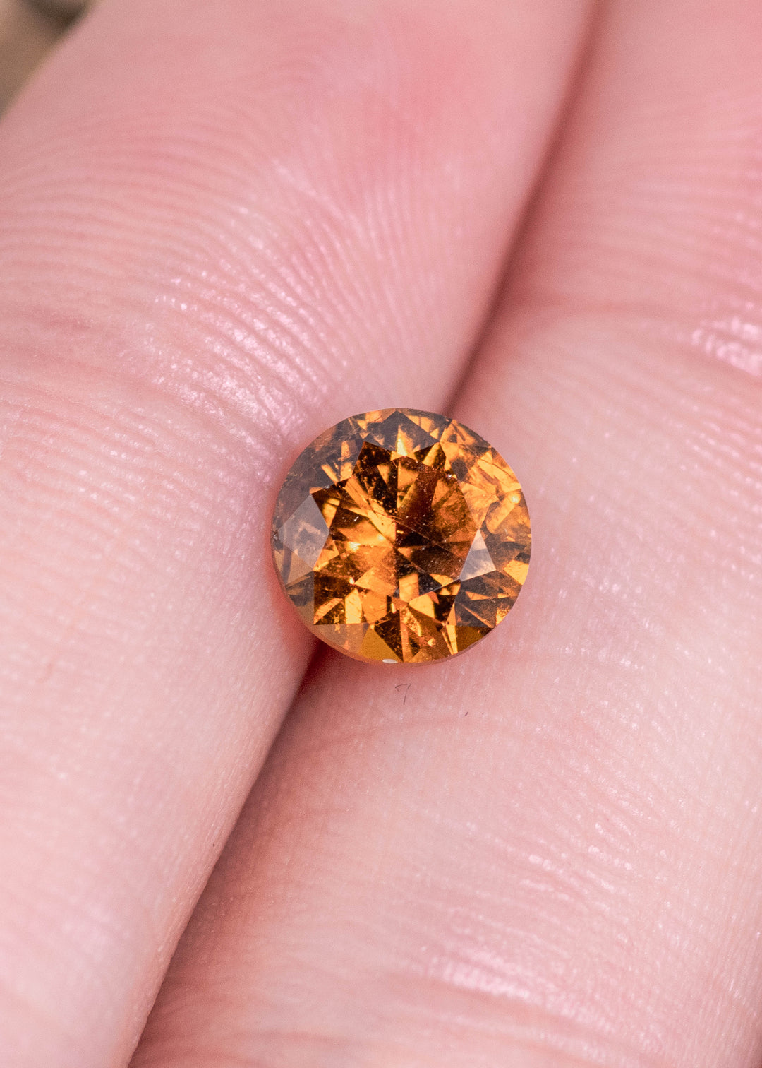 1.83CT Garnet: Orange Green Yellow Brown Round Brilliant Cut