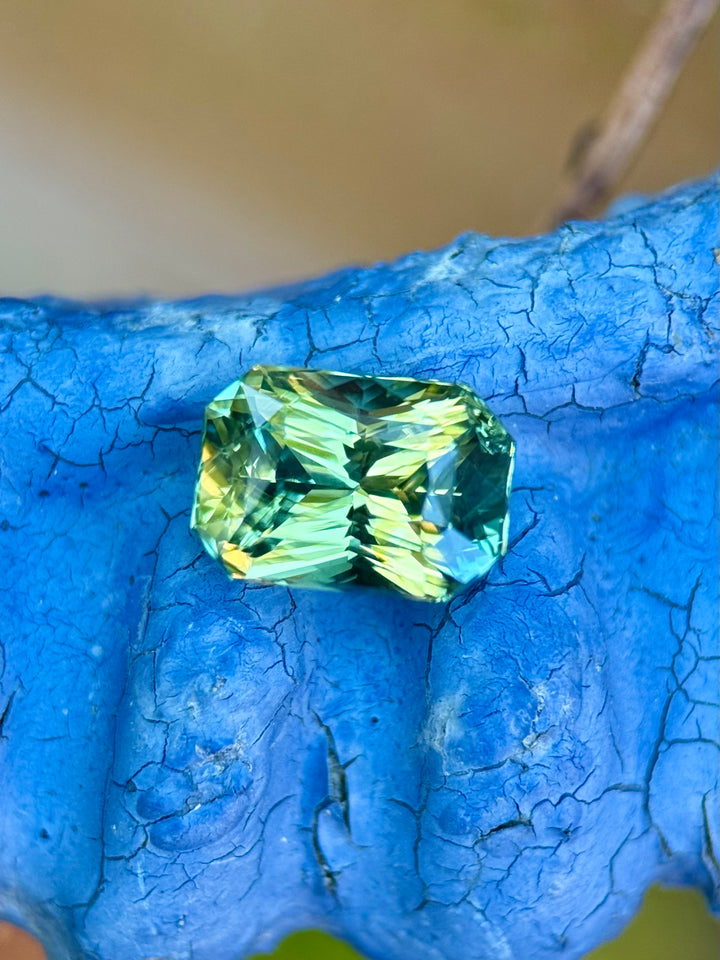 2.01CT Sapphire: Yellow Teal Blue Green Parti Precision Octagon Radiant Cut