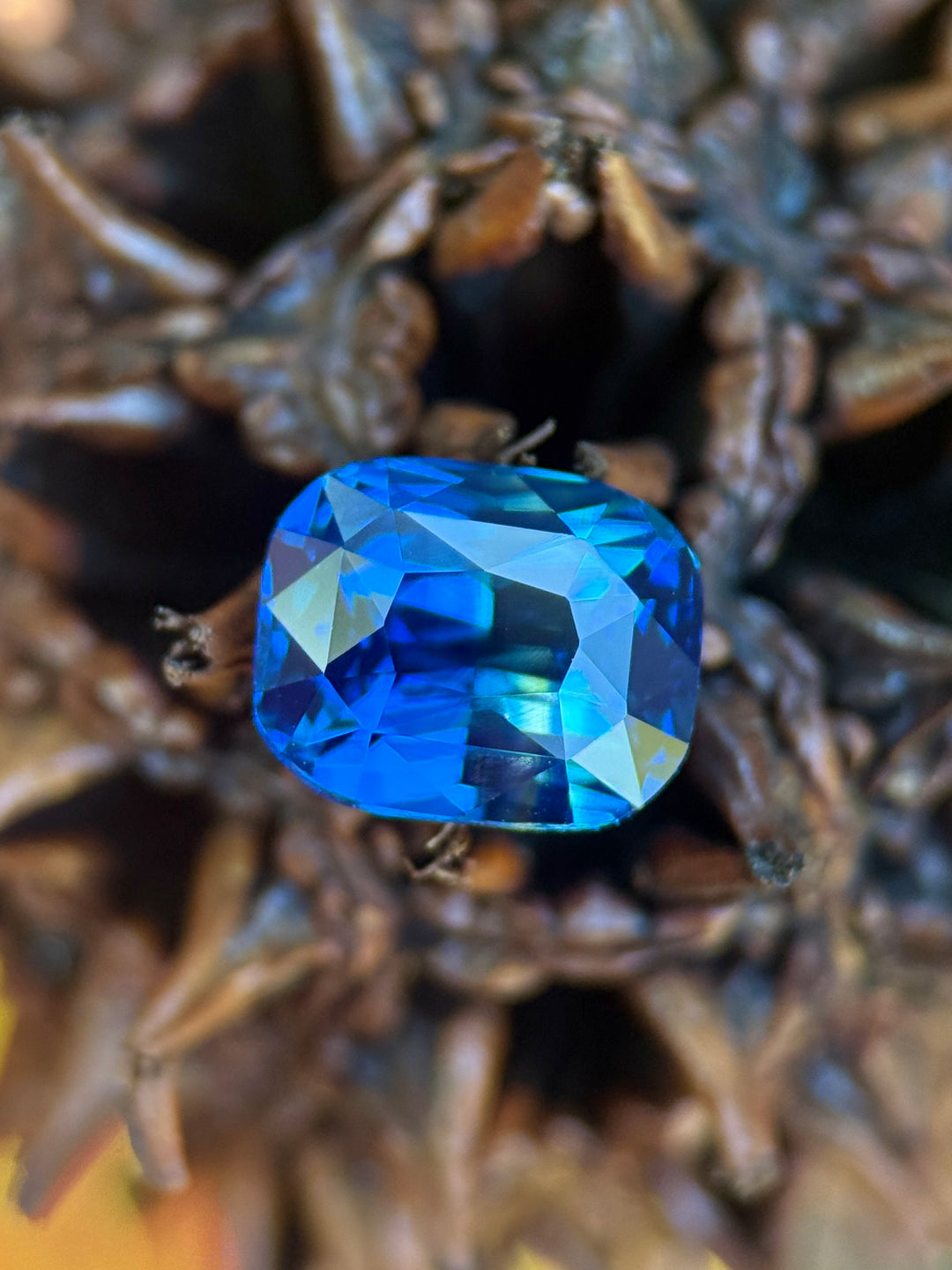 3.03CT Sapphire: Royal Blue Yellow Parti Precision Elongated Cushion Mix Cut