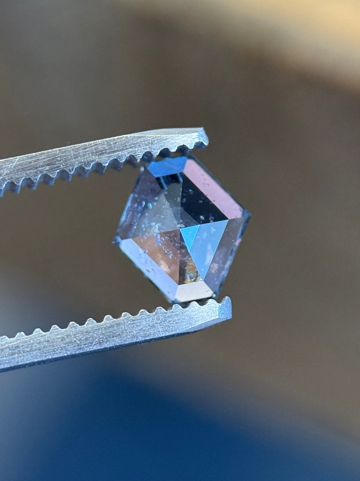 1.20CT Sapphire: Bluish Purple Geometric Hexagon Step cut