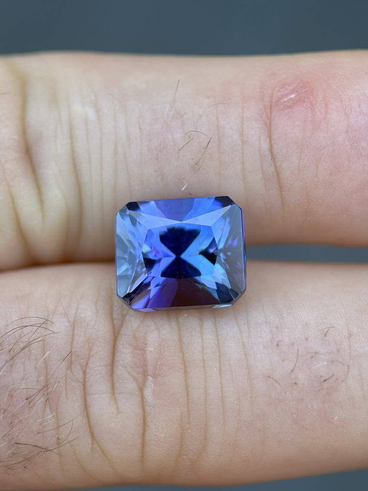 7.24CT Tanzanite: Vivid Multi Color Teal Pink Royal Blue Purple Custom Radiant Cut