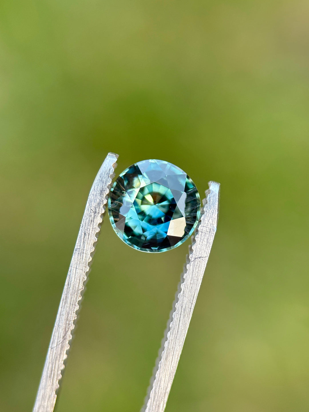 2.07CT Sapphire: Yellow Teal Blue Green Parti Round Brilliant Mixed Cut