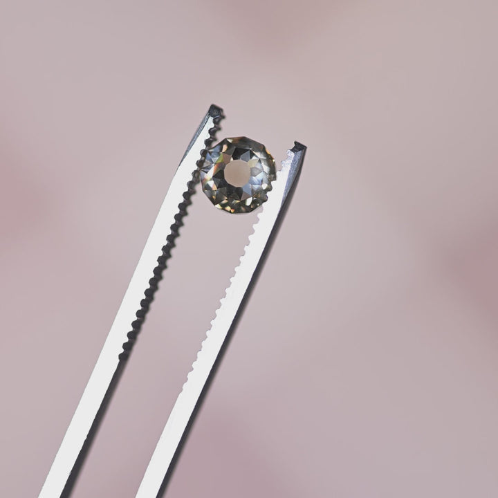 1.05CT Diamond: VVS1 Champagne C4 Round Mughal Cut