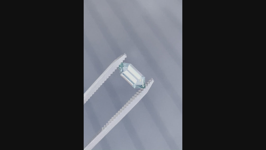 1.05ct Sapphire: Lagoon Teal Blue Green Septagon Bullet-Shaped