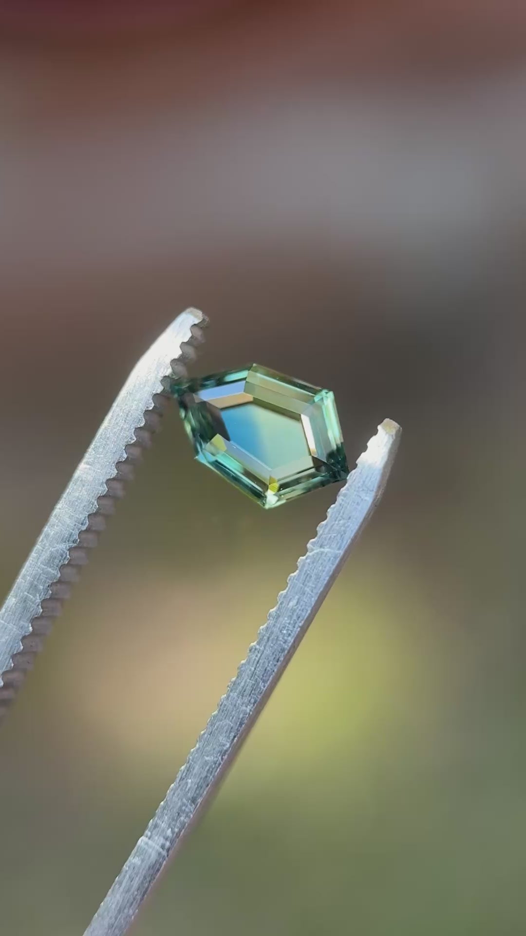 1.13CT Sapphire: Yellow Teal Blue Green Parti Precision Shield Portrait Cut