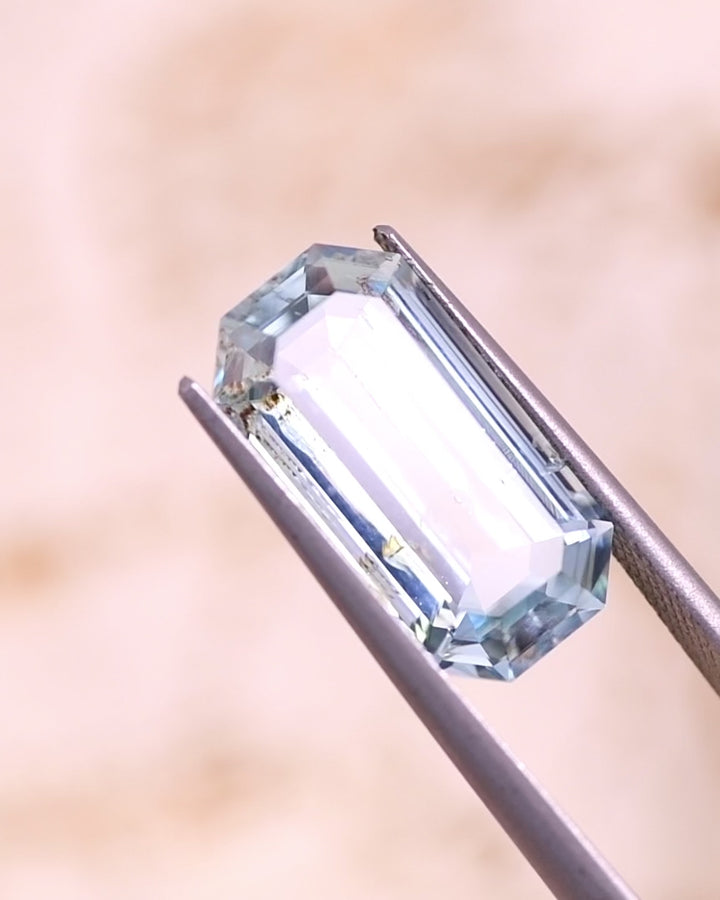 7.61CT Aquamarine: Green Seafoam Blue Emerald Cut