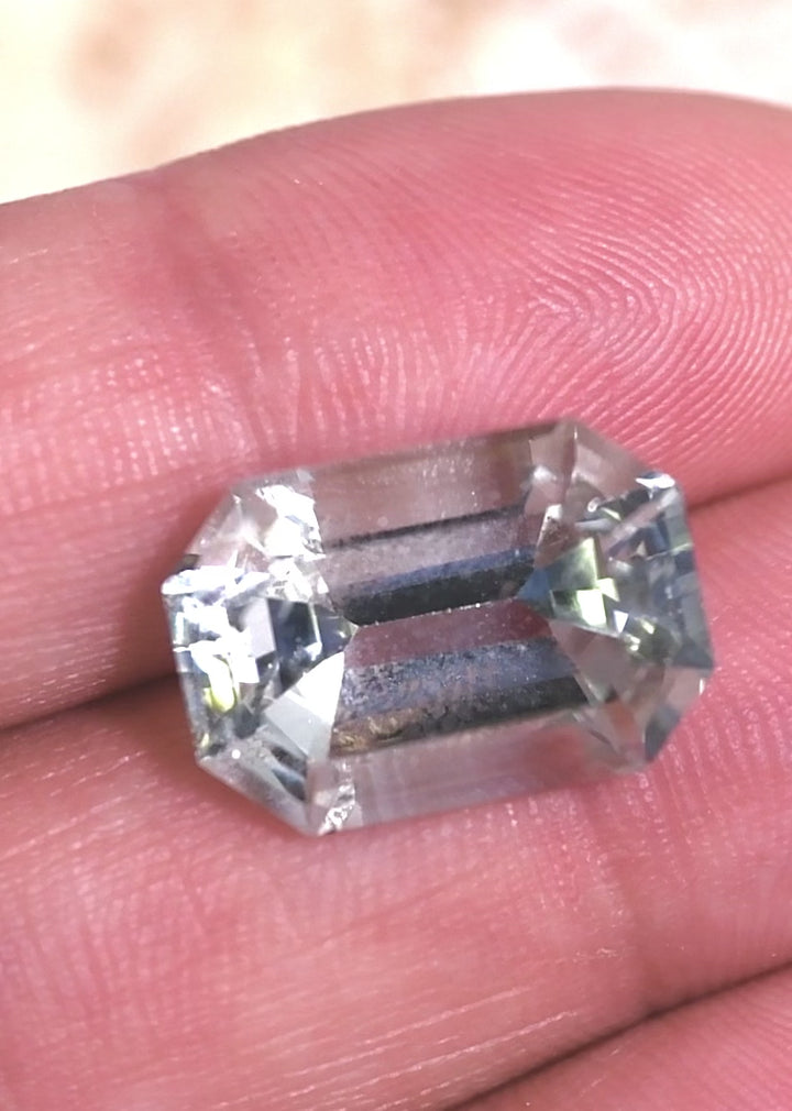 10.80CT Aquamarine: Mint Green Seafoam Emerald Cut