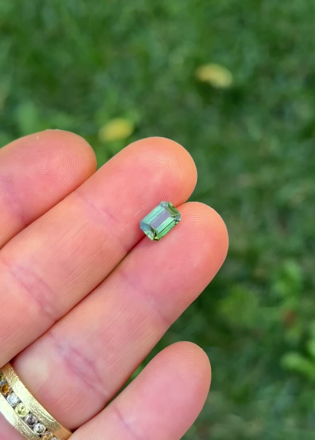 2.03CT Sapphire: Vibrant Earthy Green Precision Emerald Cut