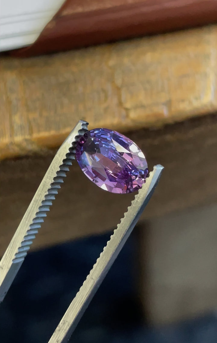 A captivating cornflower blue sapphire from Sri Lanka, weighing 2.39 carats. Featuring a custom mix brilliant teardrop cut, this untreated gem measures 9.60 x 6.54 x 4.80 mm, showcasing vivid hues and unmatched clarity.