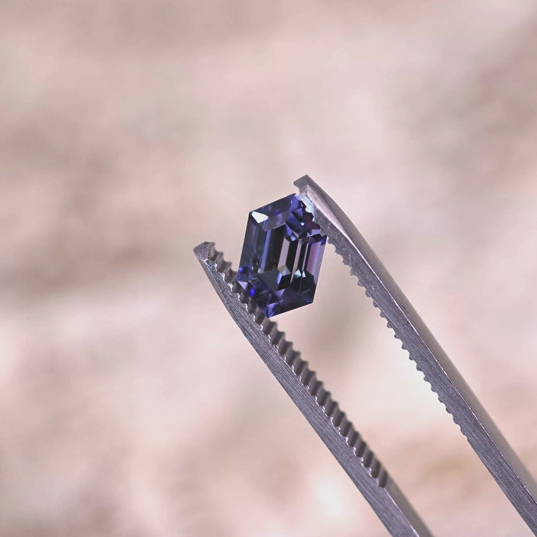 1.31CT Tanzanite: Blue and Purple Hexagon Step Cut