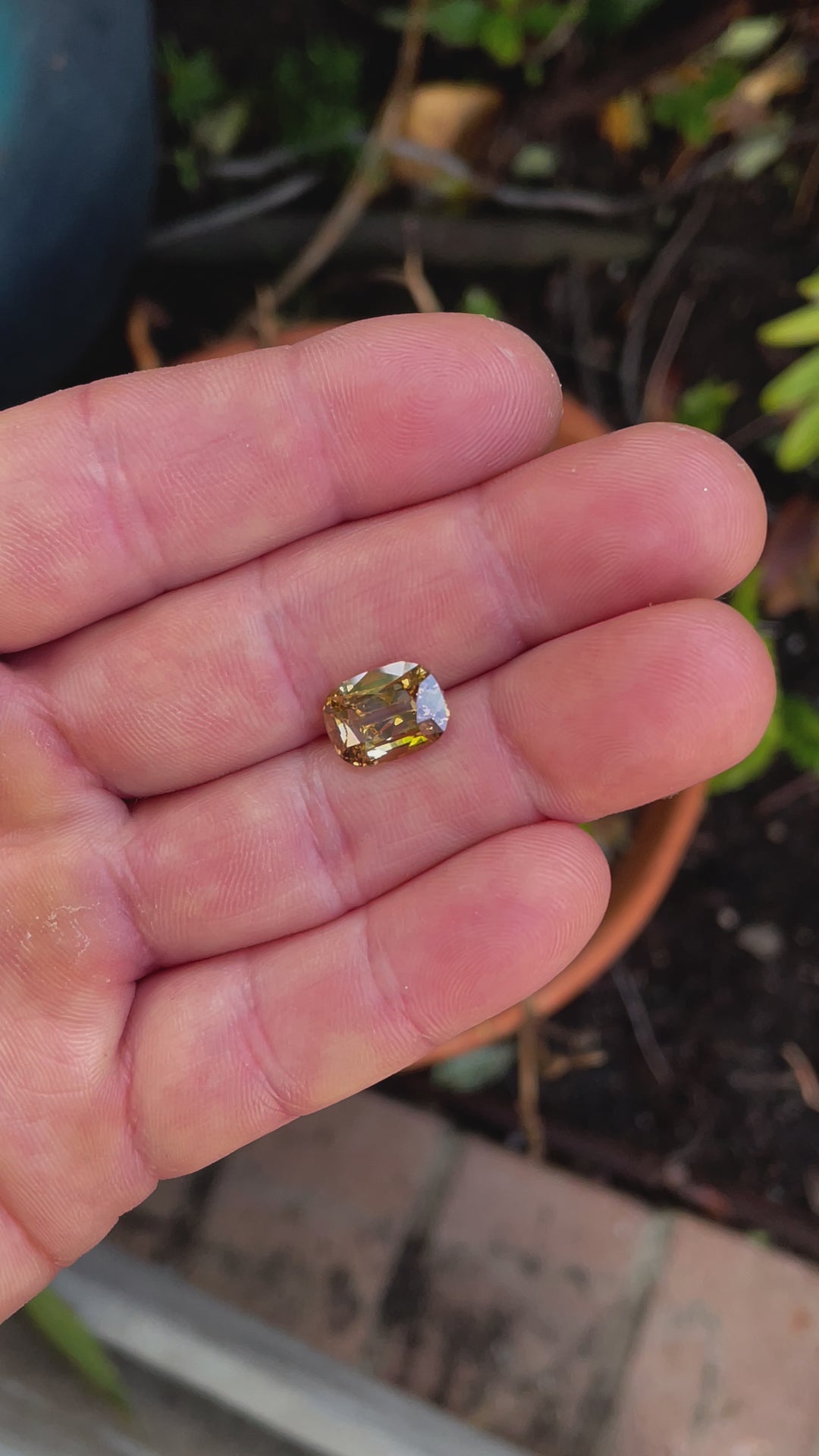 This video captures the 3.51-carat Modern Antique Cushion Cut Diamond in motion, revealing its warm hues, elegant proportions, and sparkling brilliance under natural light. A premium South African diamond with a timeless aesthetic and luxurious presence.