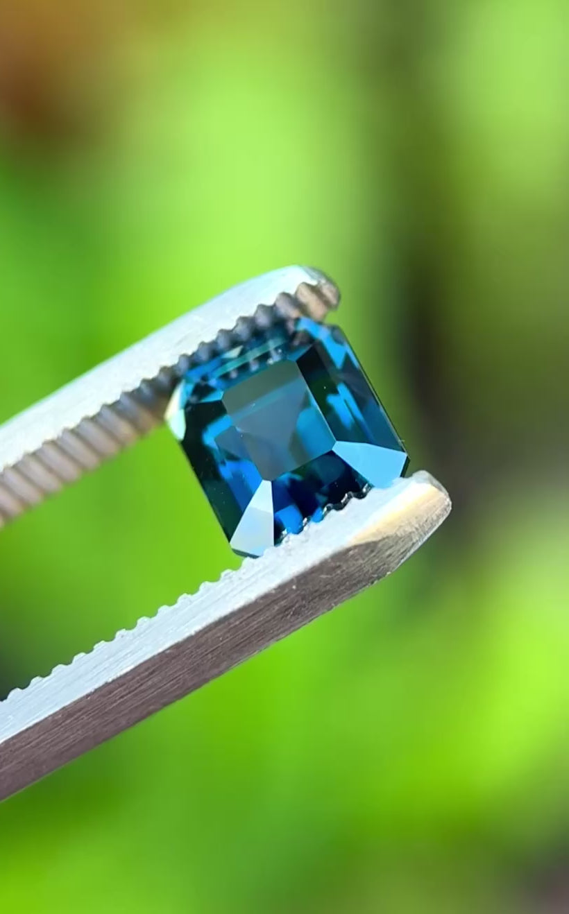 3.52CT Sapphire: Vivid Blue Precision Emerald Cut