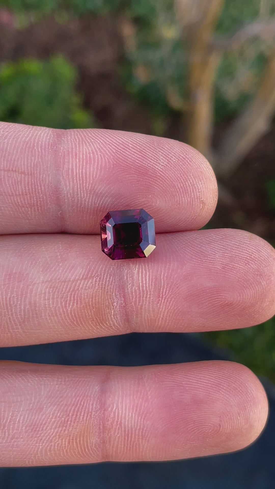  A rotating video of a 4.65-carat tourmaline, highlighting its vivid red and pink hues with a touch of purple, ethically sourced from Congo.